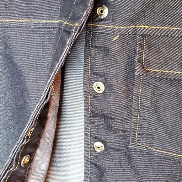 Woman Old Navy Denim Jean Jacket, Size Medium, Blue - Picture 4 of 5